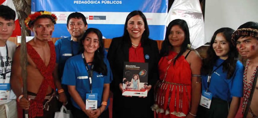 Encuentro de Estudiantes de IESP - Ministra 04